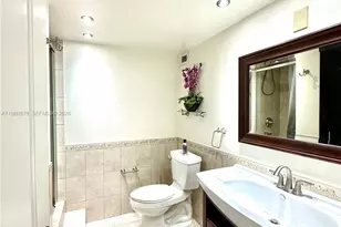 1904 S Ocean Dr, Hallandale Beach, FL 33009 - Photo 43