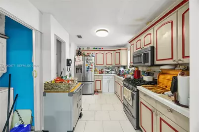 16216 SW 304th Ter, Homestead, FL 33033 - Photo 13