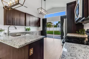 2627 SW 177th Ave, Miramar, FL 33029 - Photo 3