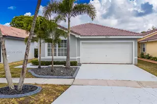2627 SW 177th Ave, Miramar, FL 33029 - Photo 1