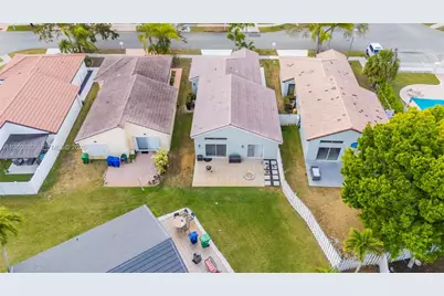 2627 SW 177th Ave, Miramar, FL 33029 - Photo 29