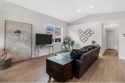 2627 SW 177th Ave, Miramar, FL 33029 - Photo 5