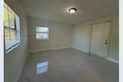 215 SW 21st Way, Fort Lauderdale, FL 33312 - Photo 9