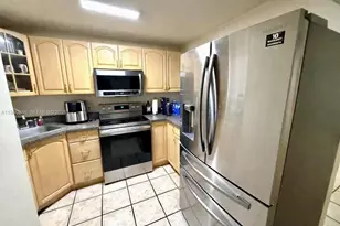 10850 W Flagler St, Sweetwater, FL 33174 - Photo 3