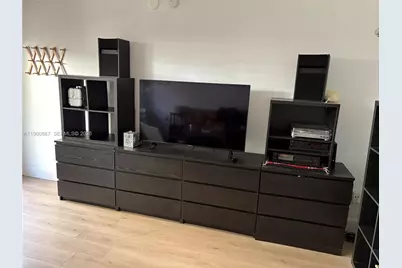 [Address not provided], Miami Beach, FL 33139 - Photo 5