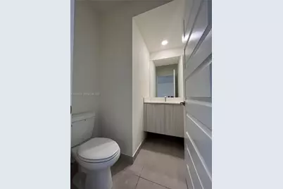 4935 NW 84th Ave #0, Doral, FL 33166 - Photo 7