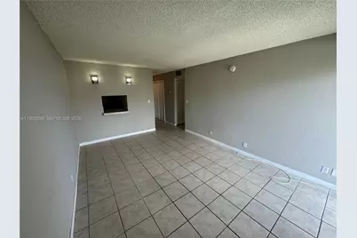 801 NW 47th Ave #711W, Miami, FL 33126 - Photo 3
