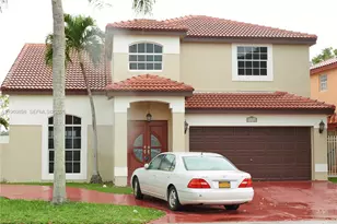 20030 NW 83rd Ct, Hialeah, FL 33015 - Photo 1