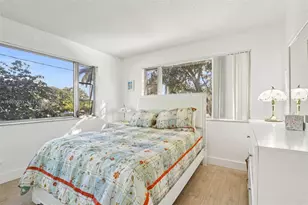 310 S Cypress Rd, Pompano Beach, FL 33060 - Photo 15