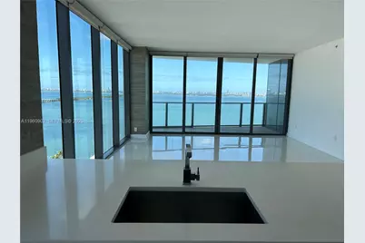 460 NE 28th St #2401, Miami, FL 33137 - Photo 9