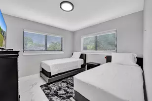 5636 SW 19th St, West Park, FL 33023 - Photo 13