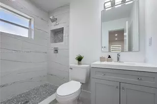 1319 NW 40th St, Miami, FL 33142 - Photo 21