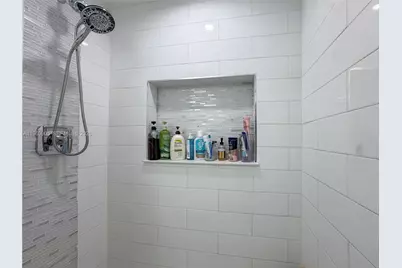 1319 NW 40th St, Miami, FL 33142 - Photo 19