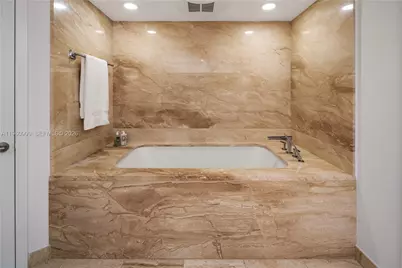 765 Crandon Blvd #306, Key Biscayne, FL 33149 - Photo 19