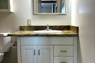 2500 NE 135th St, North Miami, FL 33181 - Photo 21