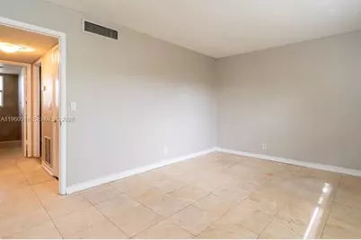 550 SE 2nd Ave #G25, Deerfield Beach, FL 33441 - Photo 13