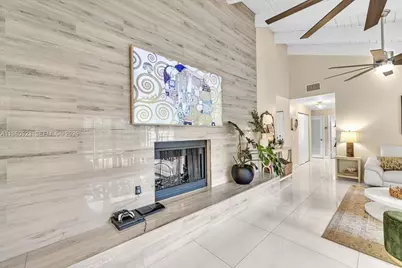 311 NW 101st Ter, Coral Springs, FL 33071 - Photo 11