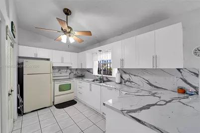 6141 Funston St, Hollywood, FL 33023 - Photo 23