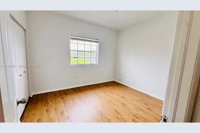 5610 NW 114th Pl #205, Doral, FL 33178 - Photo 9