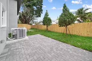 529 NW 56th St, Miami, FL 33127 - Photo 13