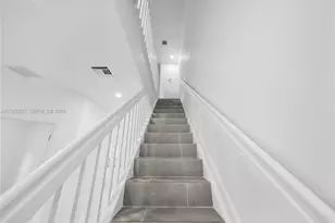 529 NW 56th St, Miami, FL 33127 - Photo 23