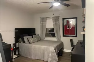 1401 SW 134th Way, Pembroke Pines, FL 33027 - Photo 9