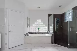 2550 Jardin Manor, Weston, FL 33327 - Photo 35