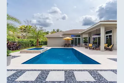 2550 Jardin Mnr, Weston, FL 33327 - Photo 1