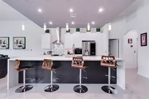 2550 Jardin Manor, Weston, FL 33327 - Photo 21