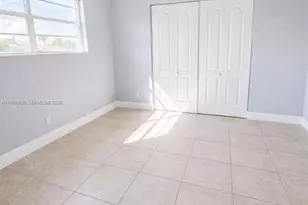 110 SE 2nd St, Hallandale Beach, FL 33009 - Photo 5