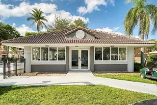 7195 NW 179th St, Hialeah, FL 33015 - Photo 3