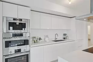 330 Sunny Isles Blvd, Sunny Isles Beach, FL 33160 - Photo 21