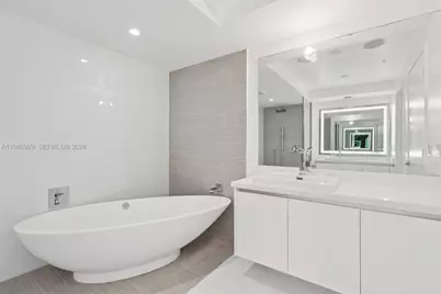 330 Sunny Isles Blvd #5-907, Sunny Isles Beach, FL 33160 - Photo 31