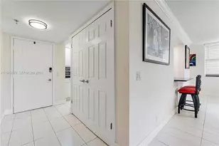 105 Lake Emerald Dr, Oakland Park, FL 33309 - Photo 5