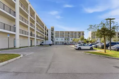 8301 NW 41st St #B-407, Doral, FL 33166 - Photo 43