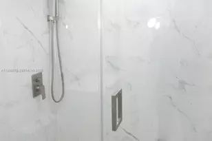 6190 W 19th Ave, Hialeah, FL 33012 - Photo 11