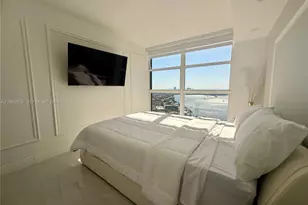 1000 W Island Blvd, Aventura, FL 33160 - Photo 23