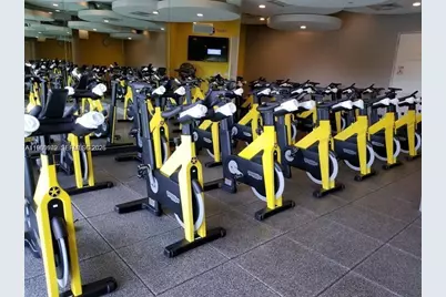 1000 W Island Blvd #2312, Aventura, FL 33160 - Photo 61