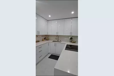 1000 W Island Blvd #2312, Aventura, FL 33160 - Photo 13