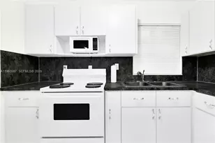 630 SW 62nd Ave, Miami, FL 33144 - Photo 13