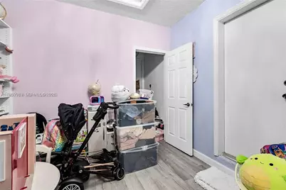 11276 NW 58th Ter, Doral, FL 33178 - Photo 19