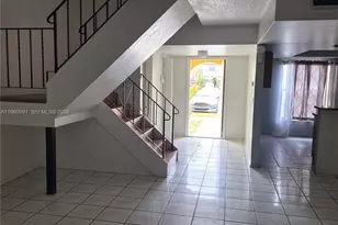 2747 NW 47th Ln, Lauderdale Lakes, FL 33313 - Photo 7