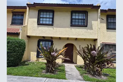 2747 NW 47th Ln #3006, Lauderdale Lakes, FL 33313 - Photo 3