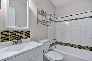 8640 NE 2nd Ave, El Portal, FL 33138 - Photo 23