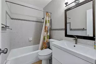 8640 NE 2nd Ave, El Portal, FL 33138 - Photo 41