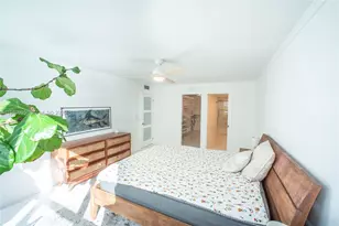 11 Island Ave, Miami Beach, FL 33139 - Photo 13