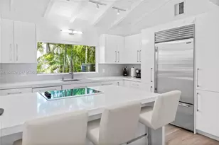 253 N Coconut Ln, Miami Beach, FL 33139 - Photo 27