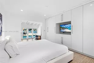253 N Coconut Ln, Miami Beach, FL 33139 - Photo 15