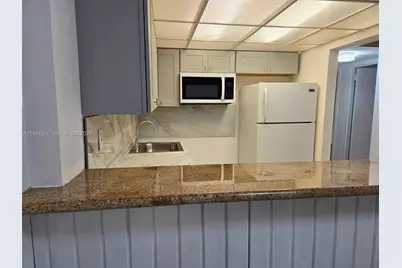 5921 Washington St #124, Hollywood, FL 33023 - Photo 7