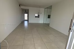 9001 Sunrise Lakes Blvd, Sunrise, FL 33322 - Photo 9